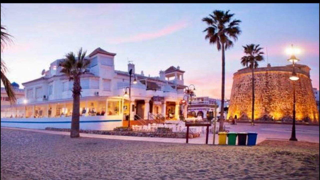 Mi Capricho A16 Beachfront Apartment Sitio de Calahonda Exterior photo