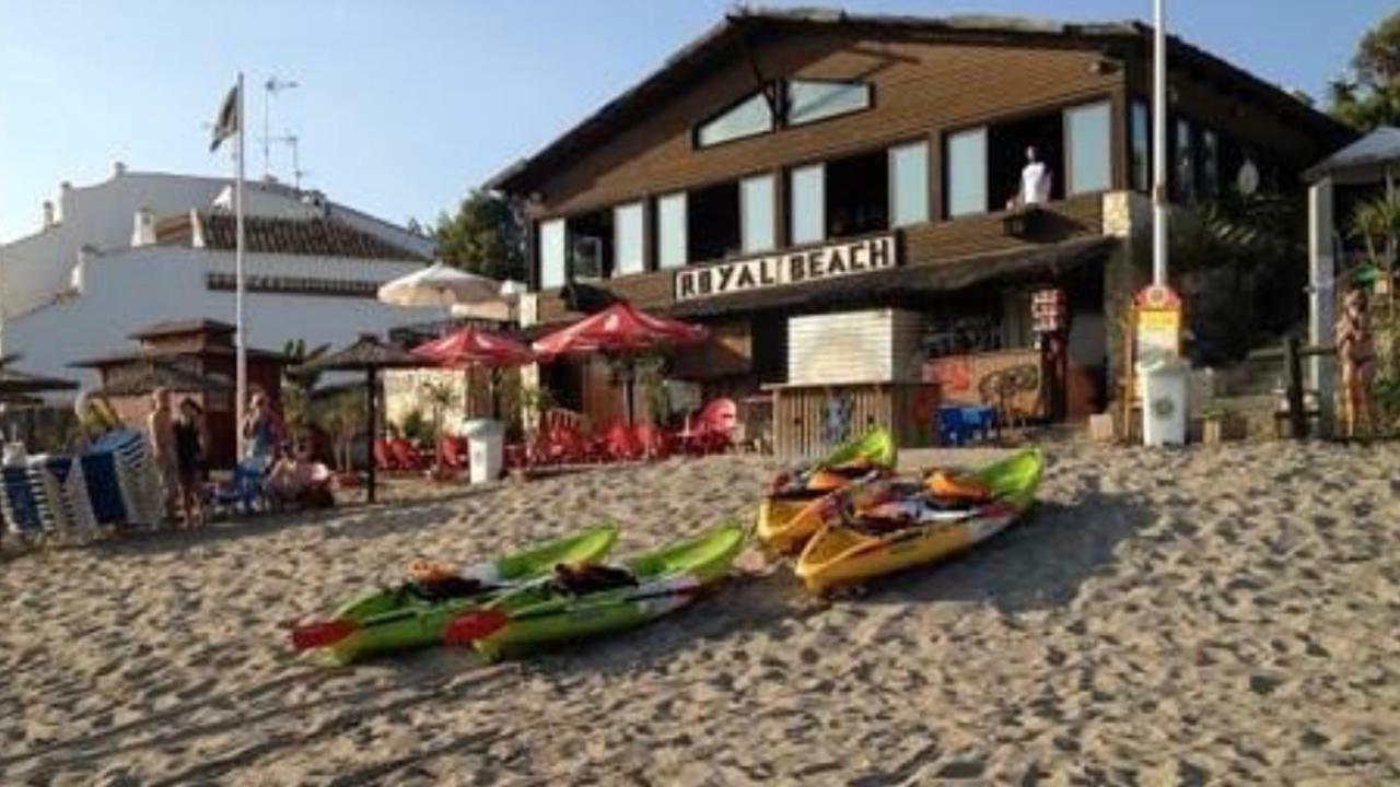 Mi Capricho A16 Beachfront Apartment Sitio de Calahonda Exterior photo