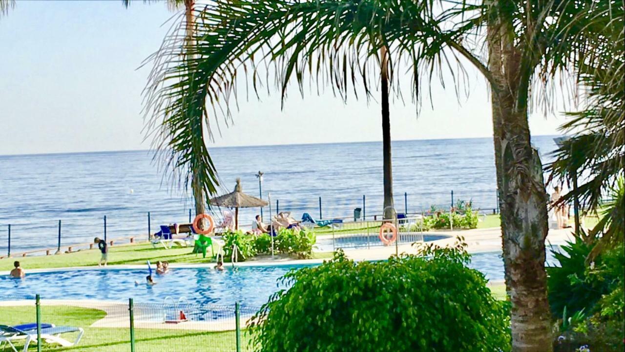 Mi Capricho A16 Beachfront Apartment Sitio de Calahonda Exterior photo