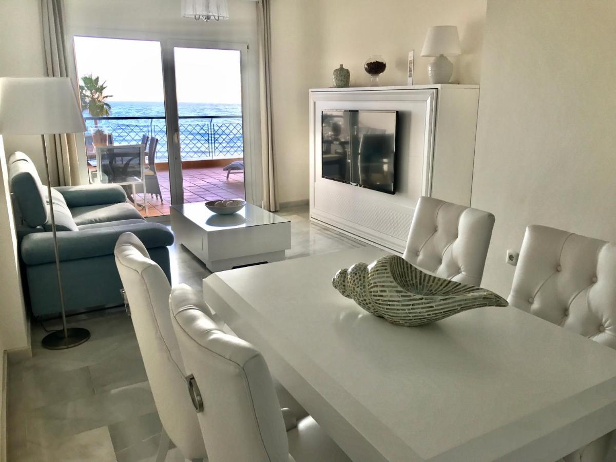 Mi Capricho A16 Beachfront Apartment Sitio de Calahonda Exterior photo
